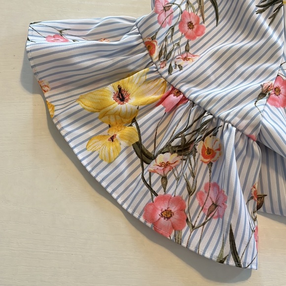 Button-up floral dress, flutter sleeves, tie-waist, collar, NWT, CeCe size 8 - Picture 7 of 9